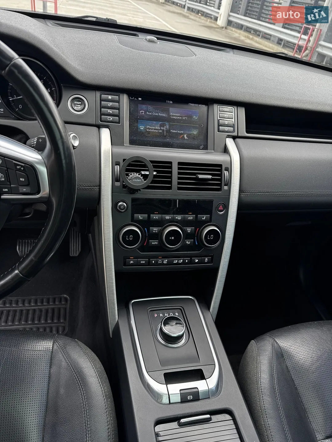 2016 Land Rover Discovery - мініатюра 20