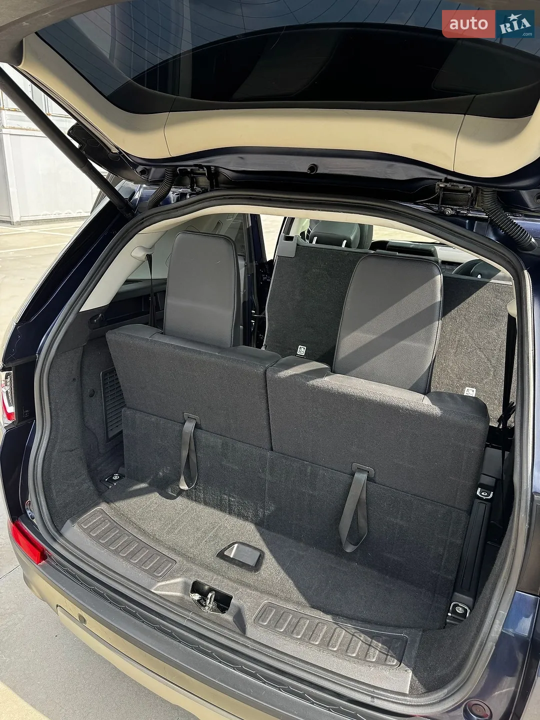 2016 Land Rover Discovery - мініатюра 41