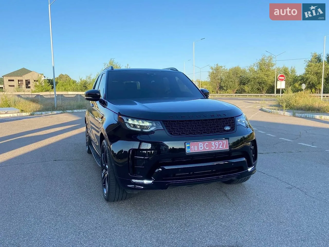 2017 Land Rover Discovery - мініатюра 16