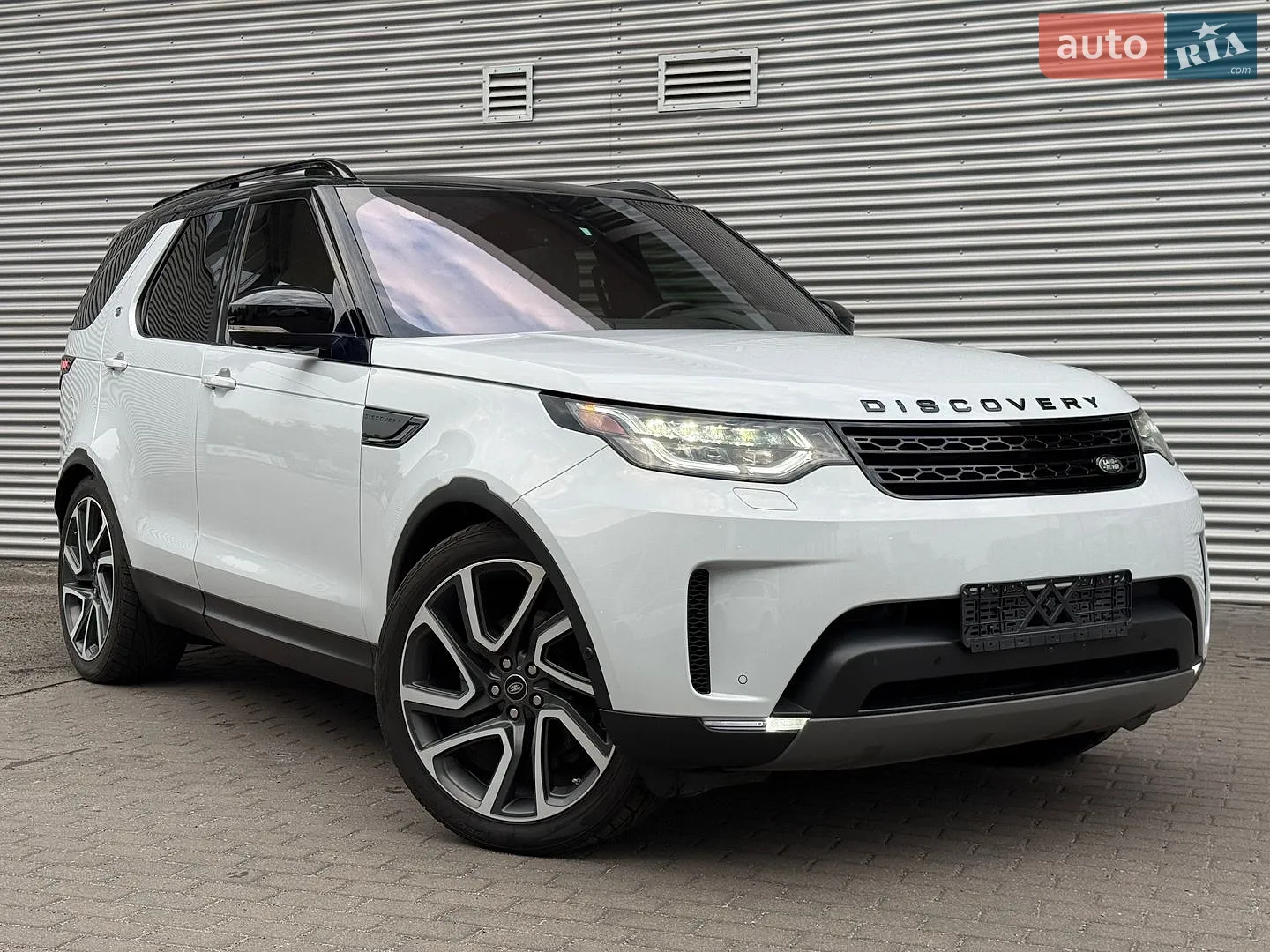 2019 Land Rover Discovery - мініатюра 11