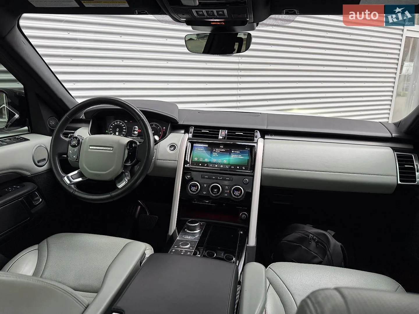 2019 Land Rover Discovery - мініатюра 33