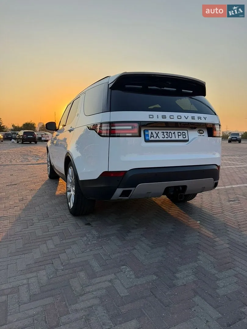 2017 Land Rover Discovery - мініатюра 3
