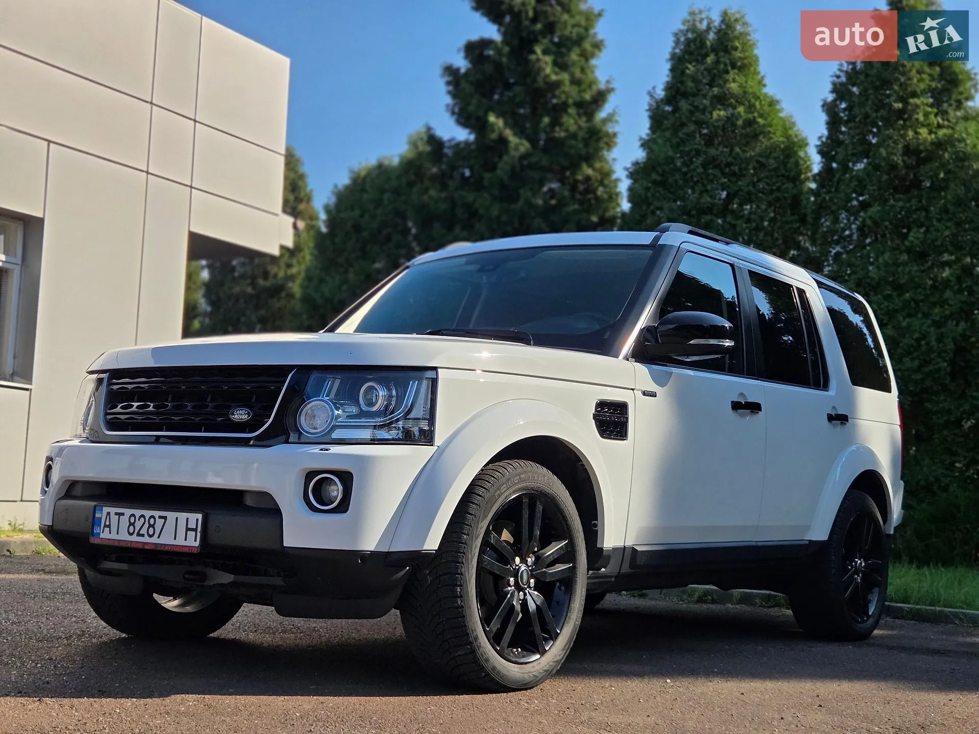 2016 Land Rover Discovery - мініатюра 18