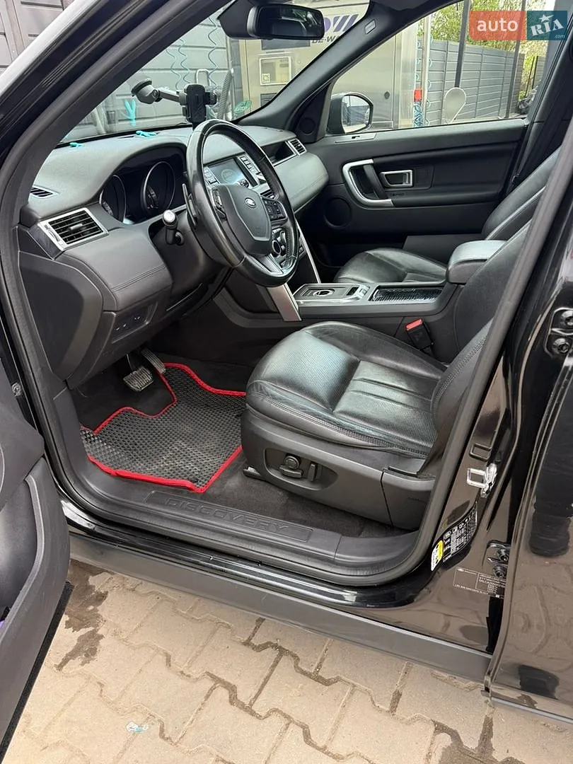 2016 Land Rover Discovery - мініатюра 11