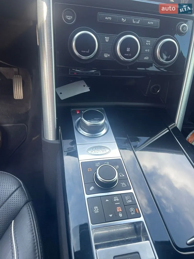 2017 Land Rover Discovery - мініатюра 46