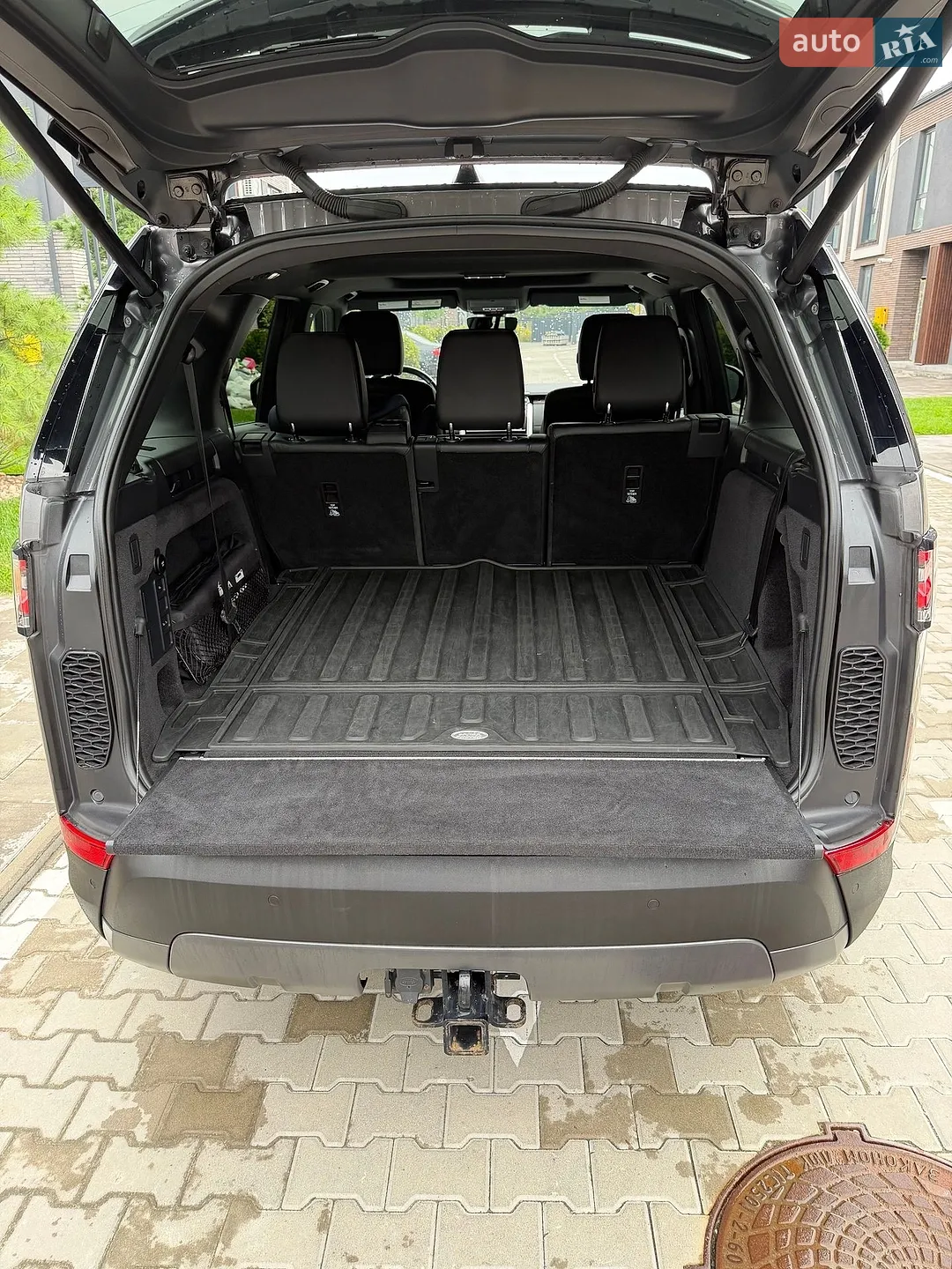 2019 Land Rover Discovery - мініатюра 21