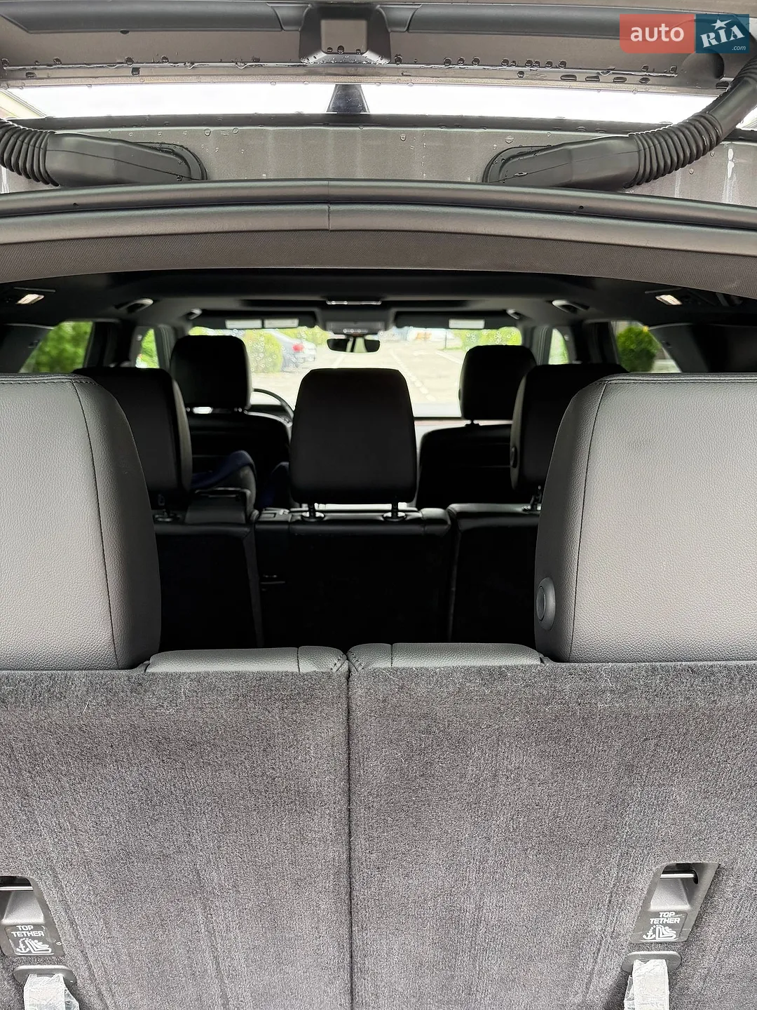 2019 Land Rover Discovery - мініатюра 23