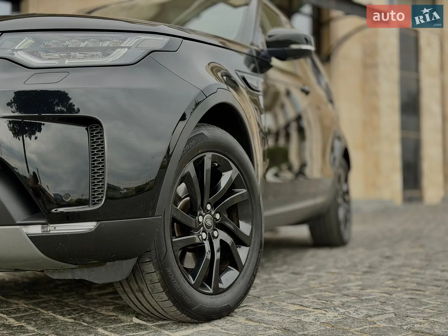 2017 Land Rover Discovery - мініатюра 43