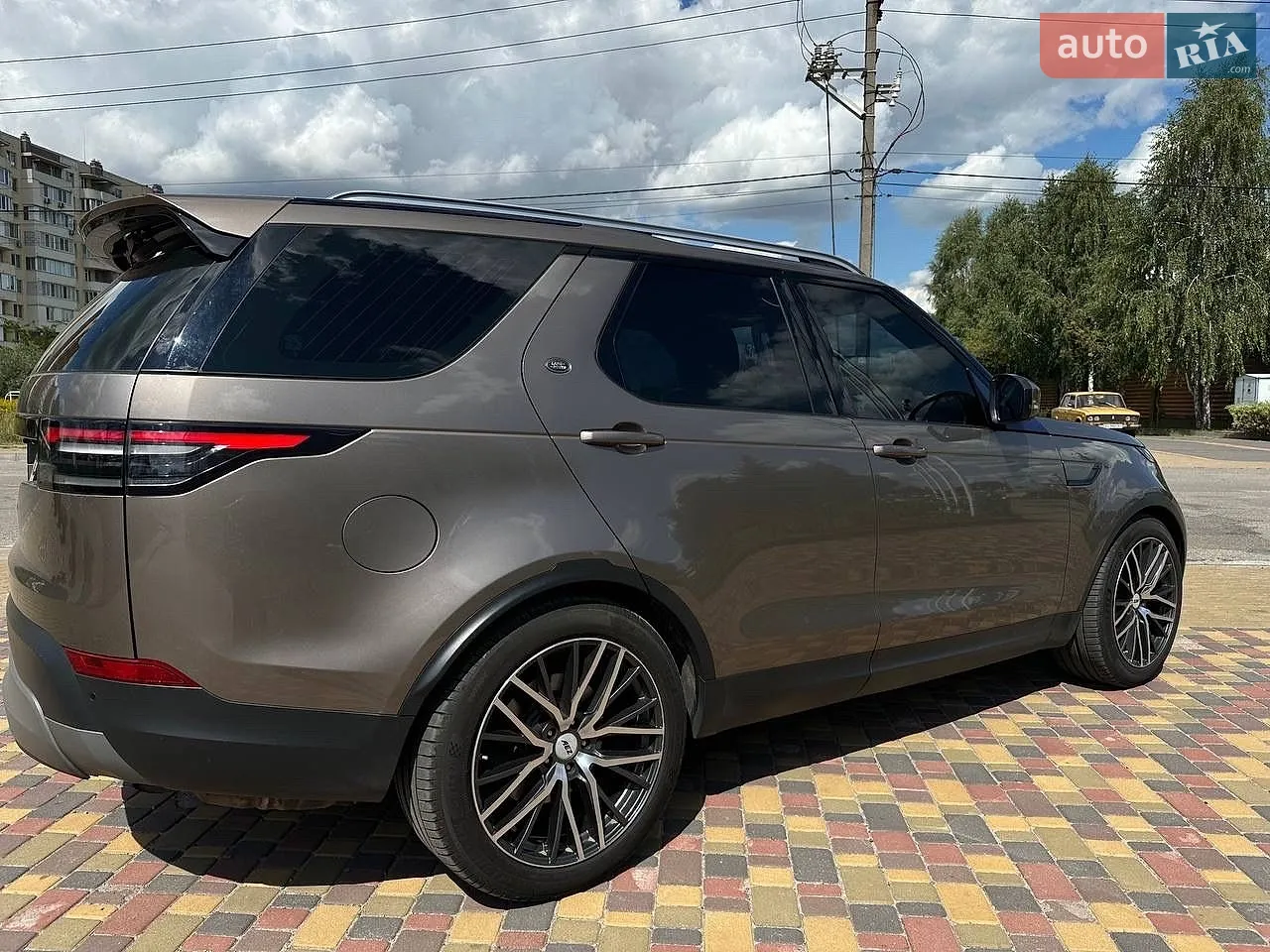 2017 Land Rover Discovery - мініатюра 5