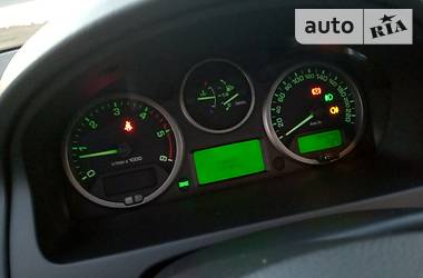 Позашляховик / Кросовер Land Rover Freelander 2010 в 