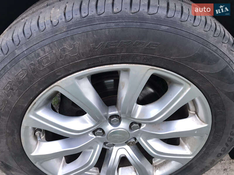 Позашляховик / Кросовер Land Rover Freelander 2008 в Рівному