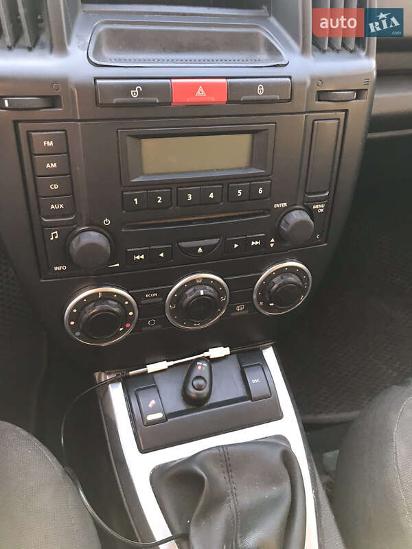 Позашляховик / Кросовер Land Rover Freelander 2008 в Рівному
