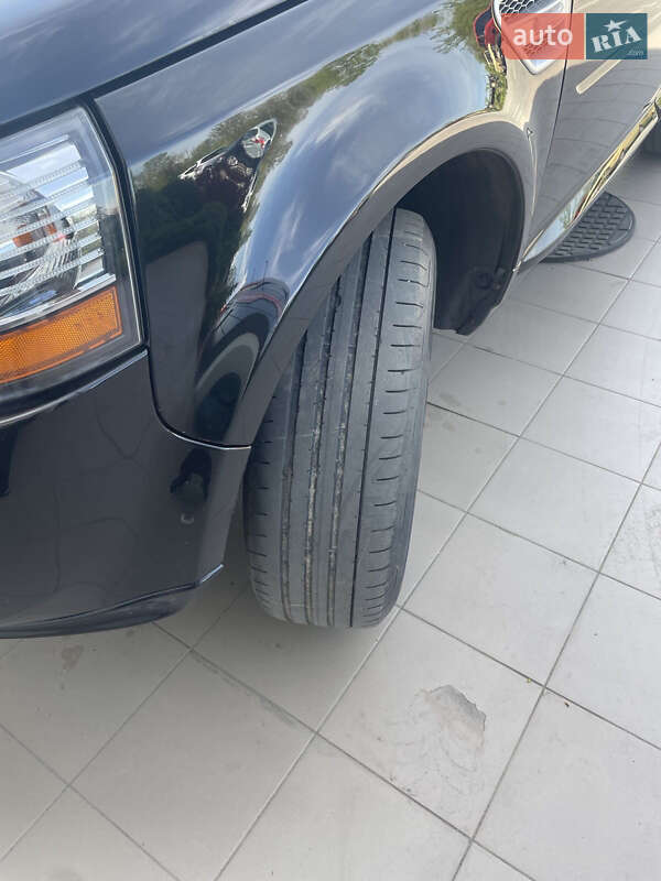 Позашляховик / Кросовер Land Rover Freelander 2014 в Черкасах