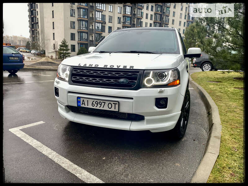 Позашляховик / Кросовер Land Rover Freelander 2014 в Києві