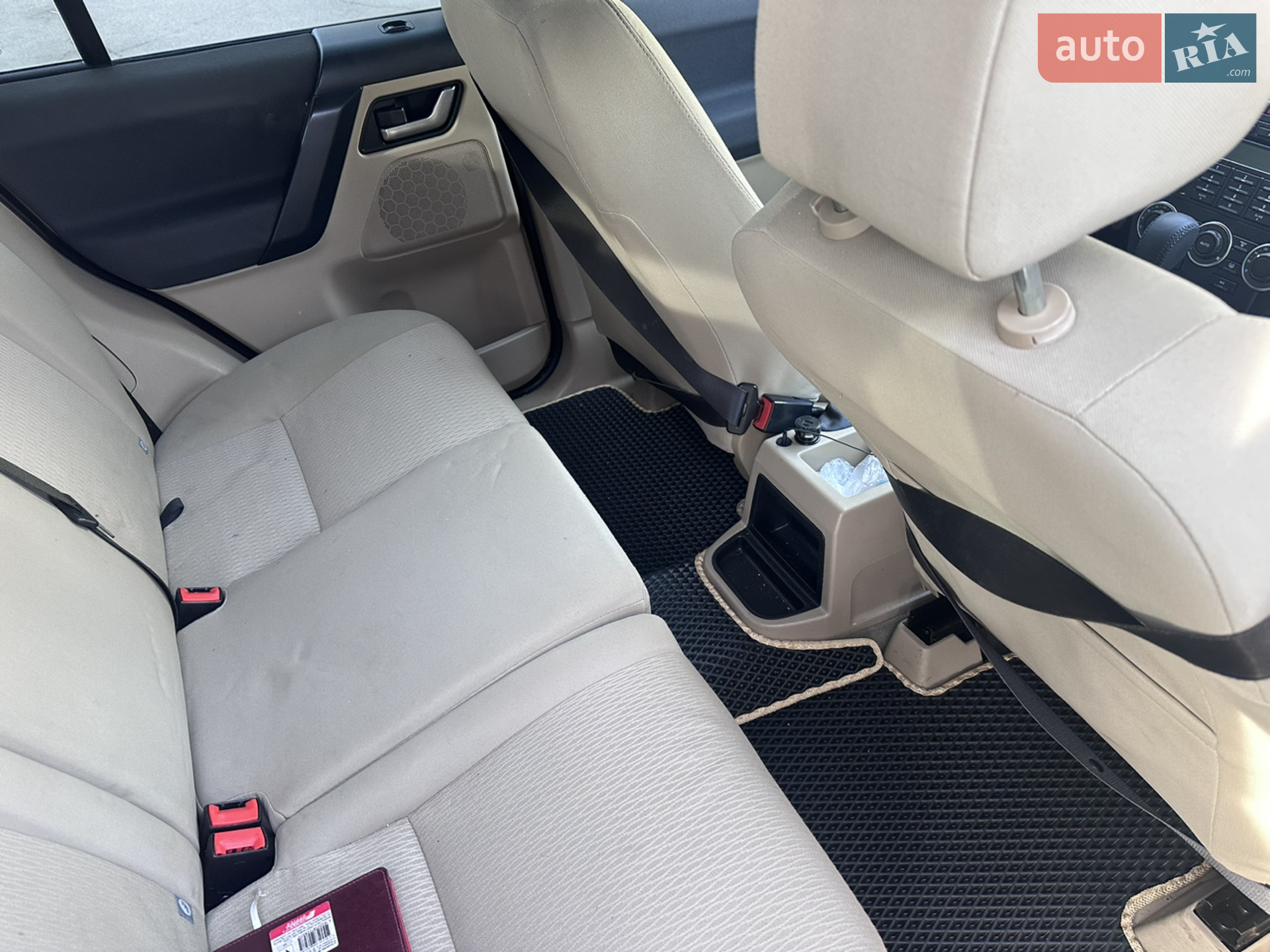 2011 Land Rover Freelander - мініатюра 13