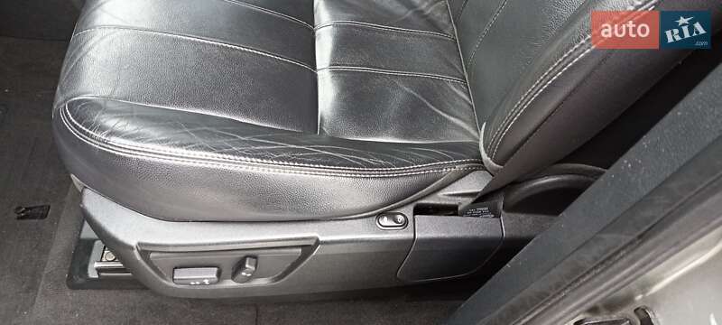 Позашляховик / Кросовер Land Rover Freelander 2011 в Лубнах