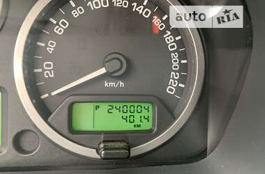 Внедорожник / Кроссовер Land Rover Freelander 2011 в Львове