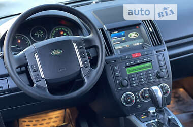 Позашляховик / Кросовер Land Rover Freelander 2010 в Стрию