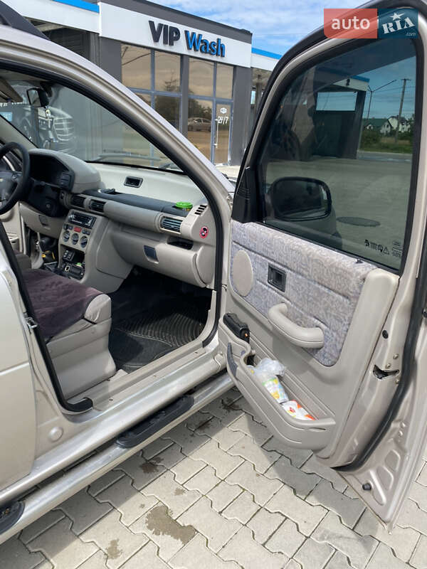 Позашляховик / Кросовер Land Rover Freelander 2000 в Жовкві