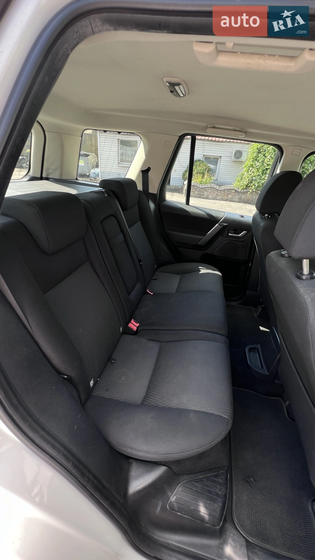 2013 Land Rover Freelander - мініатюра 13