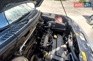 Внедорожник / Кроссовер Land Rover Freelander 2001 в 