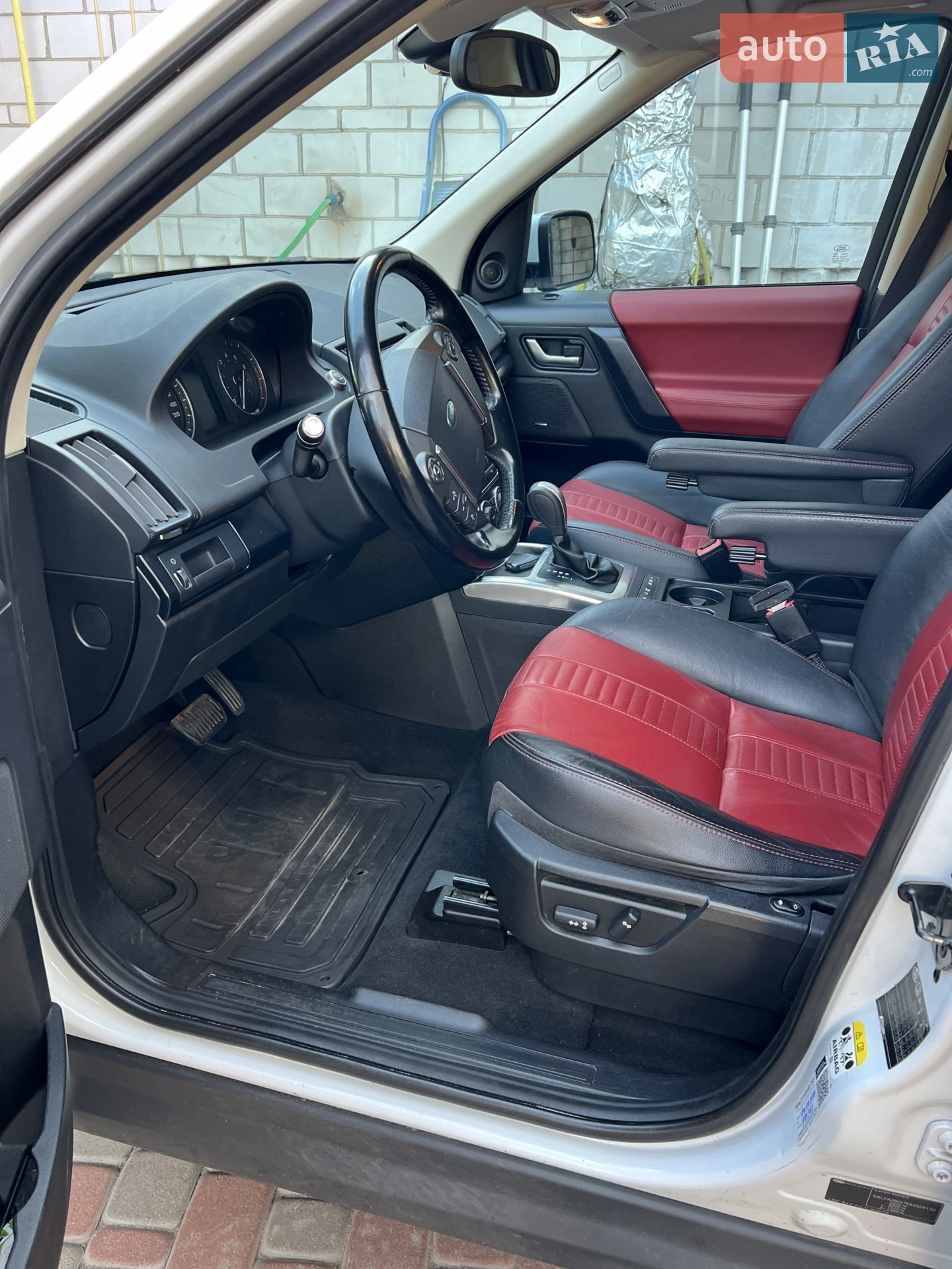2012 Land Rover Freelander - мініатюра 19