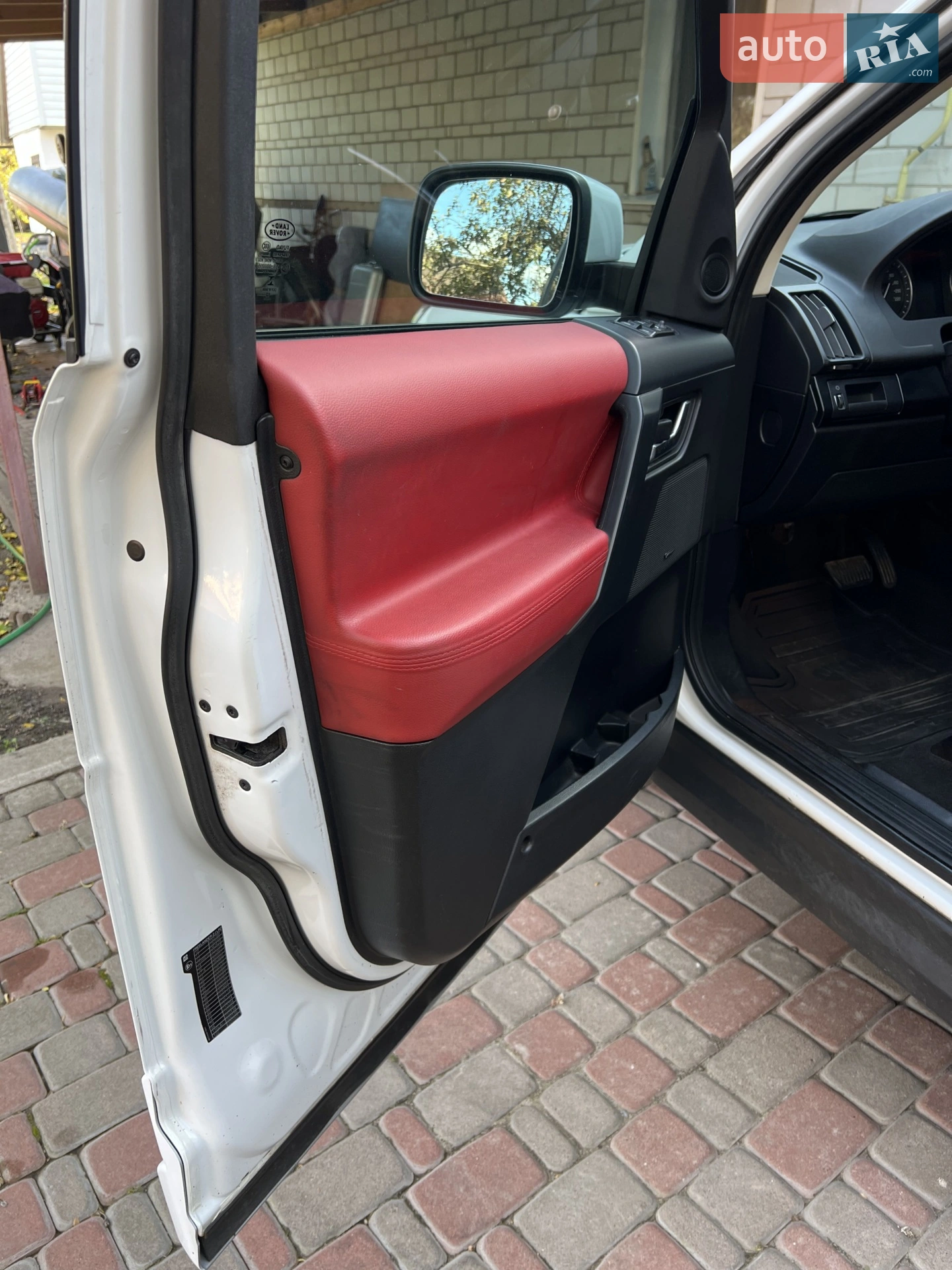 2012 Land Rover Freelander - мініатюра 23