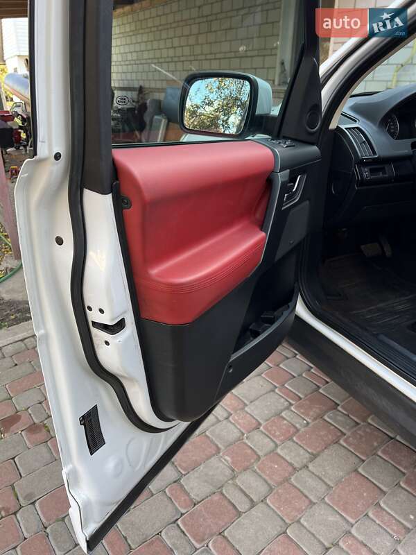 Внедорожник / Кроссовер Land Rover Freelander 2012 в Киеве фото 19 Внедорожник / Кроссовер Land Rover Freelander 2012 в Киеве