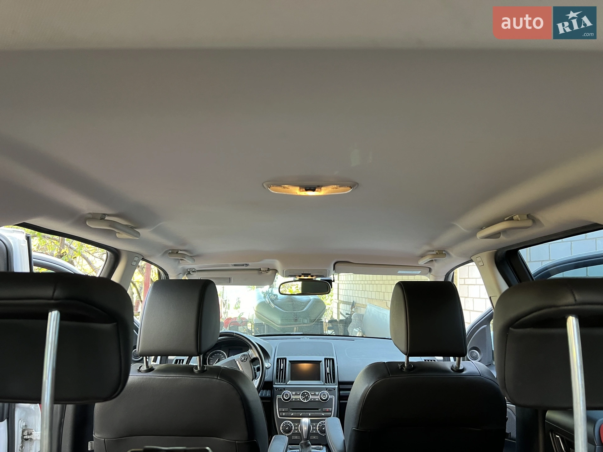 2012 Land Rover Freelander - мініатюра 26
