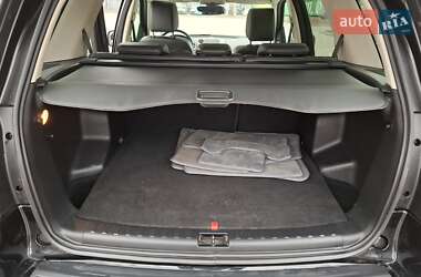 Внедорожник / Кроссовер Land Rover Freelander 2012 в 