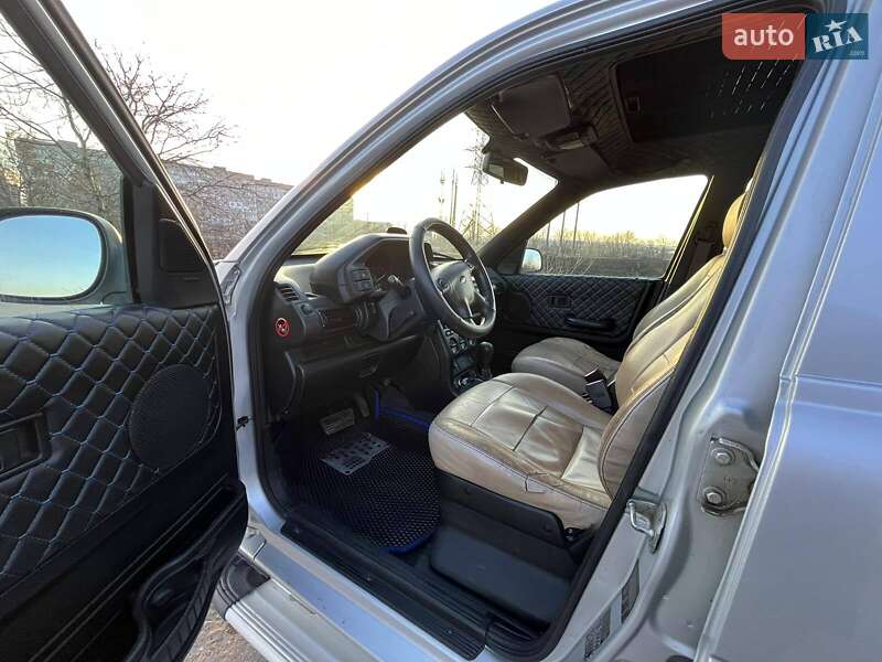 Внедорожник / Кроссовер Land Rover Freelander 2003 в Южноукраинске