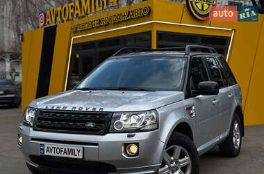 Позашляховик / Кросовер Land Rover Freelander 2013 в 