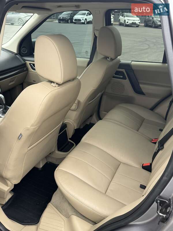 Позашляховик / Кросовер Land Rover Freelander 2013 в Львові