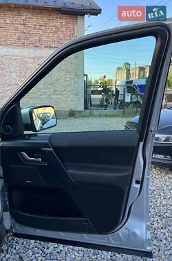 Внедорожник / Кроссовер Land Rover Freelander 2010 в 