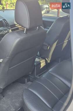 Позашляховик / Кросовер Land Rover Freelander 2014 в 
