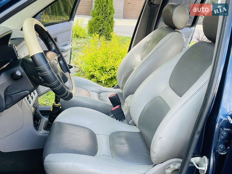 Внедорожник / Кроссовер Land Rover Freelander 2001 в Ивано-Франковске