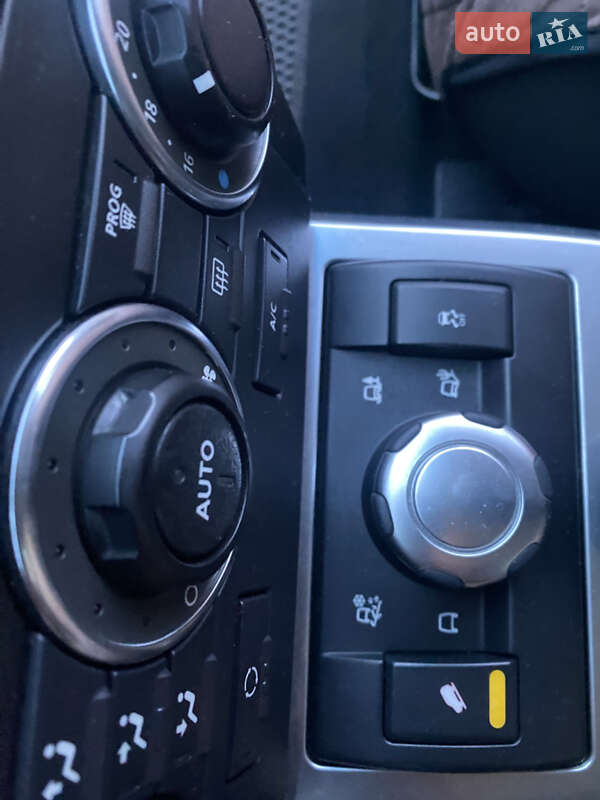 Внедорожник / Кроссовер Land Rover Freelander 2011 в Шостке