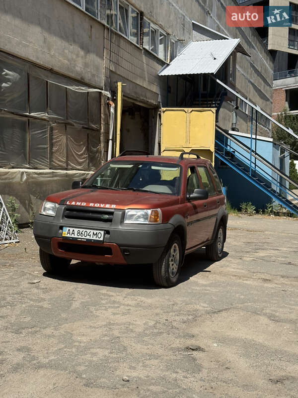 Позашляховик / Кросовер Land Rover Freelander 2000 в Києві