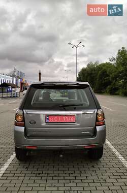 Внедорожник / Кроссовер Land Rover Freelander 2013 в 