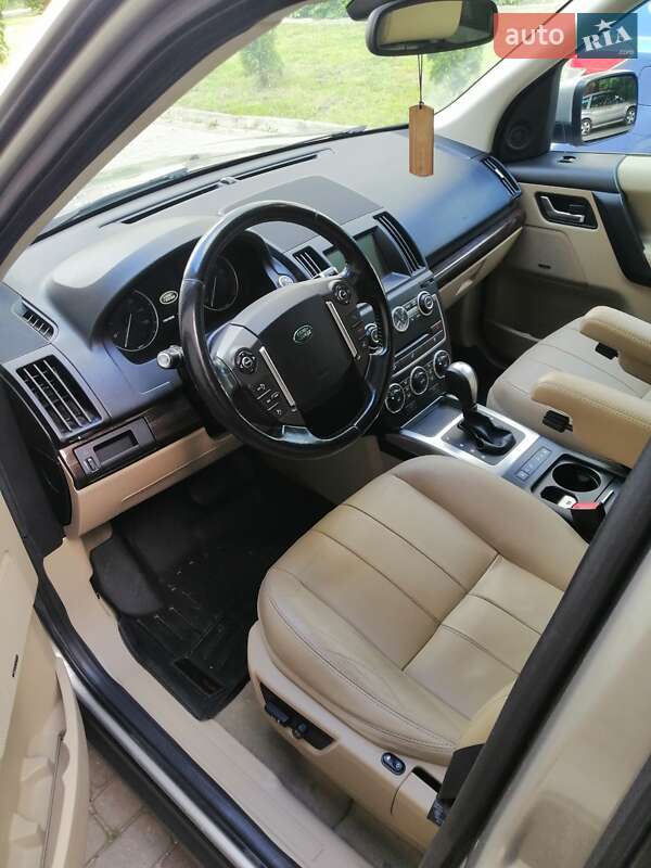 Позашляховик / Кросовер Land Rover Freelander 2013 в Тернополі