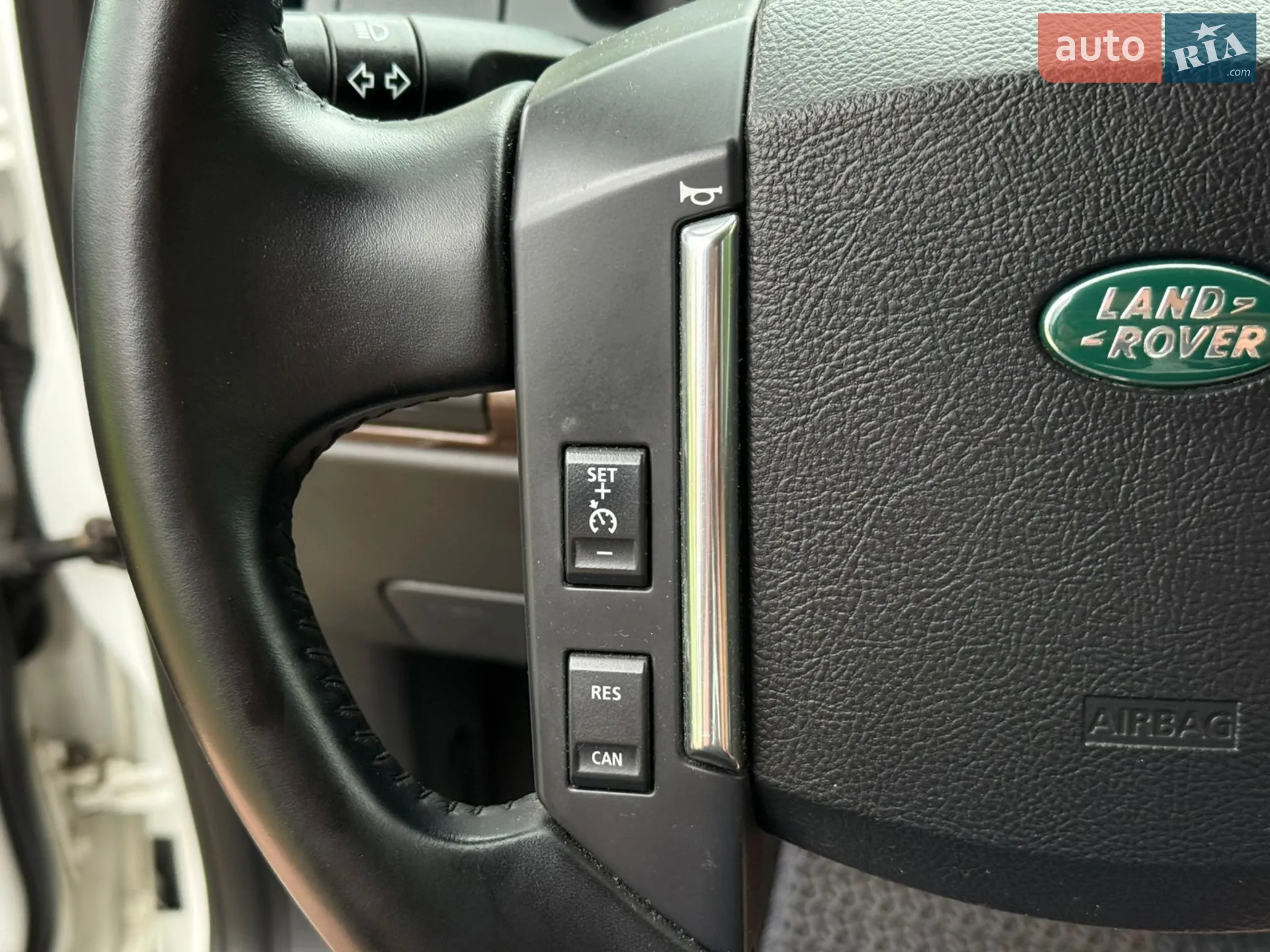 2012 Land Rover Freelander - мініатюра 18