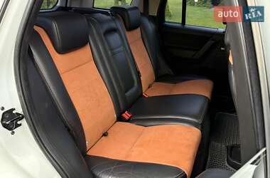 Внедорожник / Кроссовер Land Rover Freelander 2012 в 