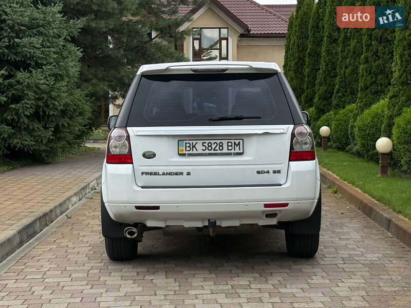 Позашляховик / Кросовер Land Rover Freelander 2012 в Сарнах