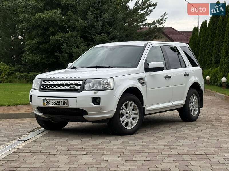 Позашляховик / Кросовер Land Rover Freelander 2012 в Сарнах