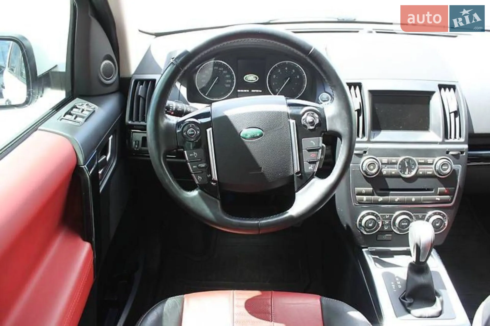 2012 Land Rover Freelander - мініатюра 17
