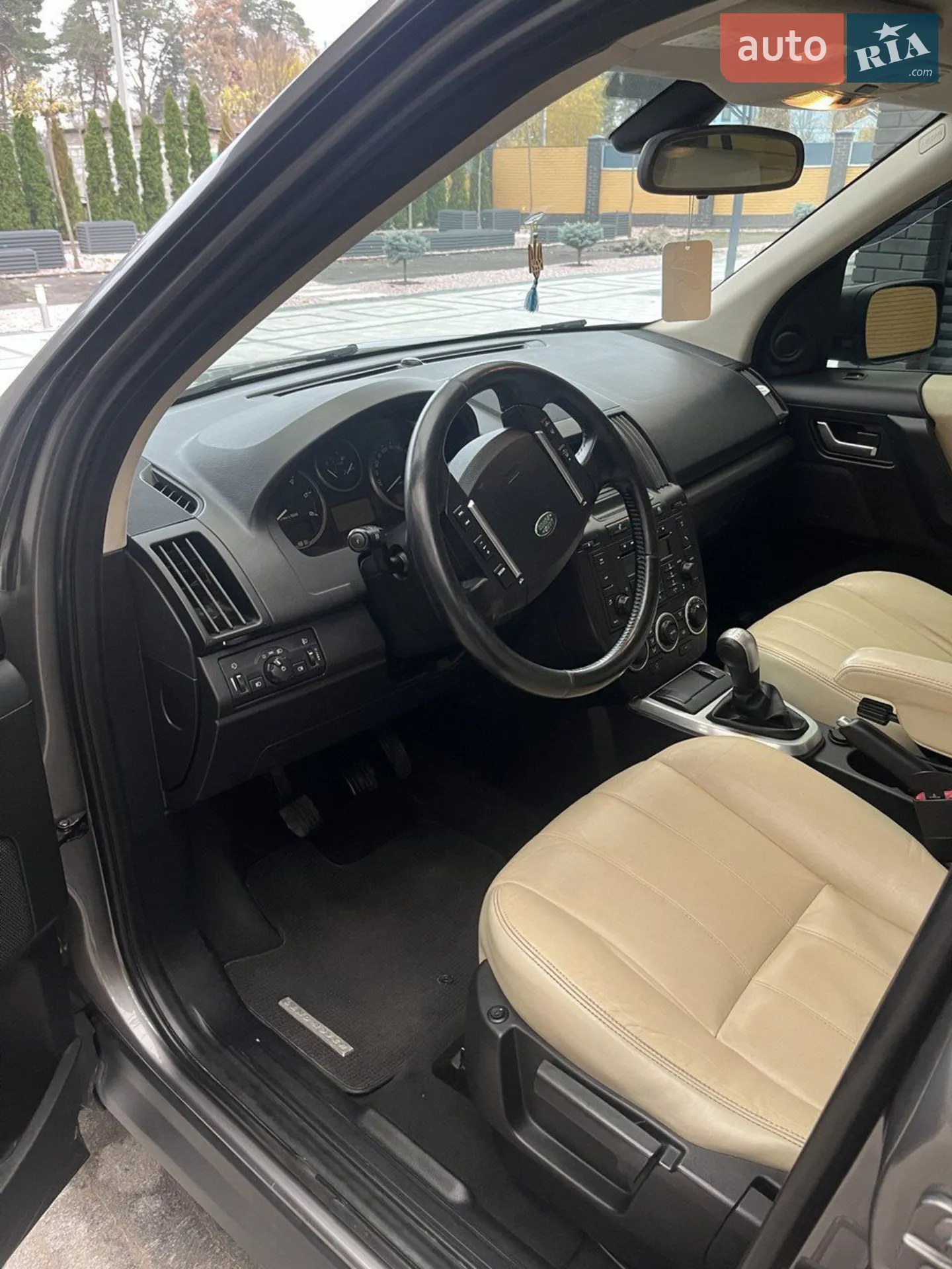 2011 Land Rover Freelander - мініатюра 9