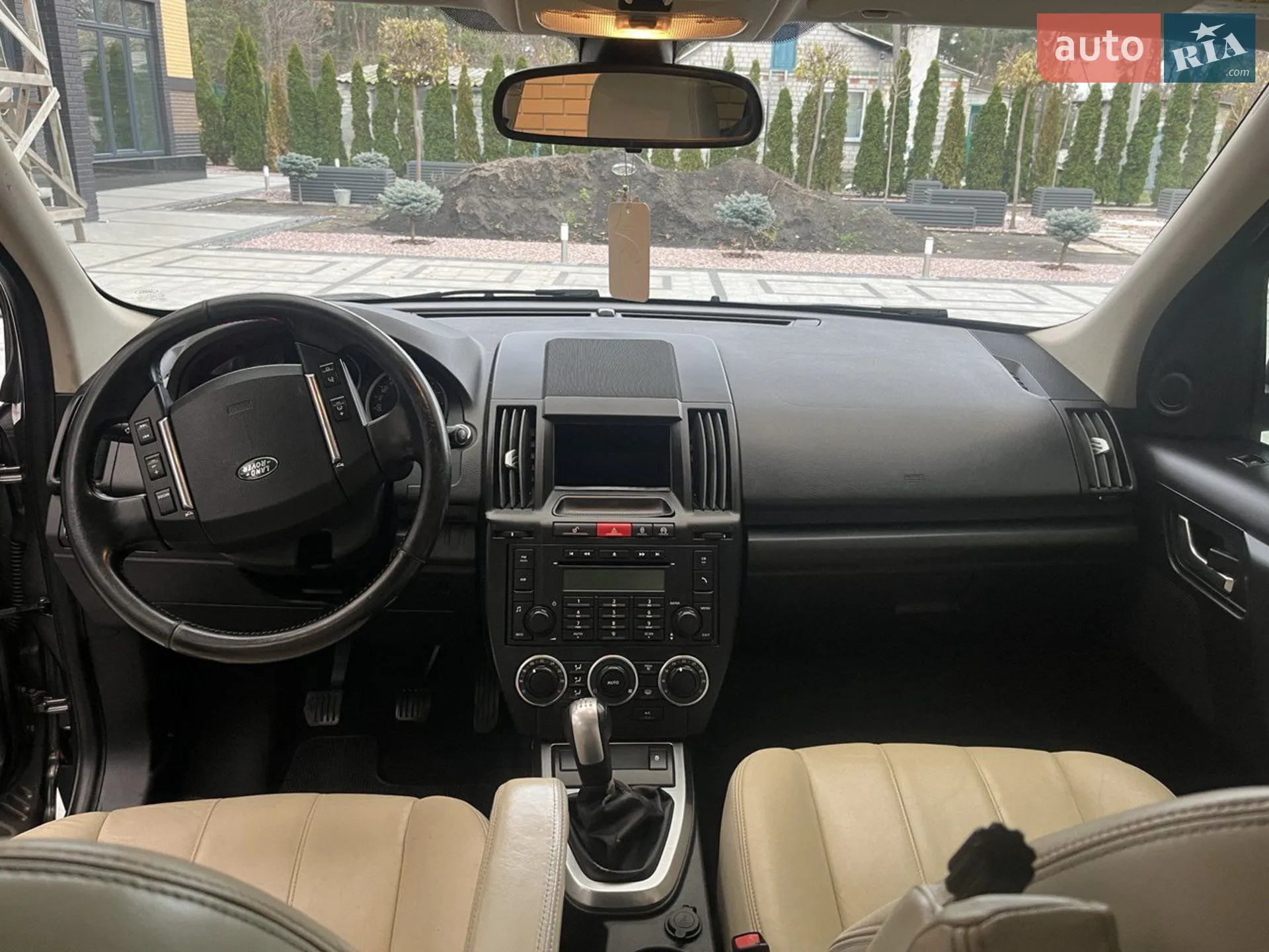 2011 Land Rover Freelander - мініатюра 11