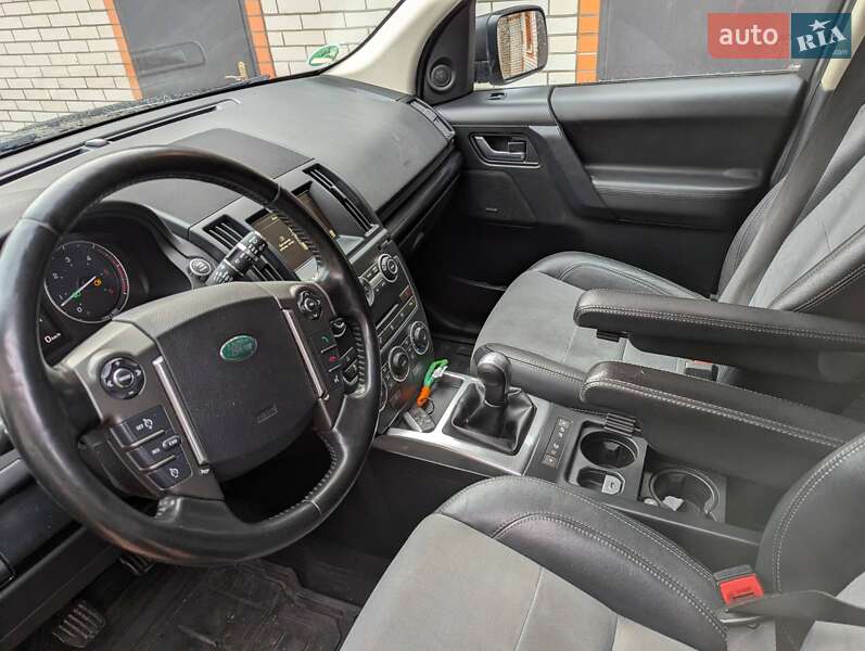 Позашляховик / Кросовер Land Rover Freelander 2014 в Бурині