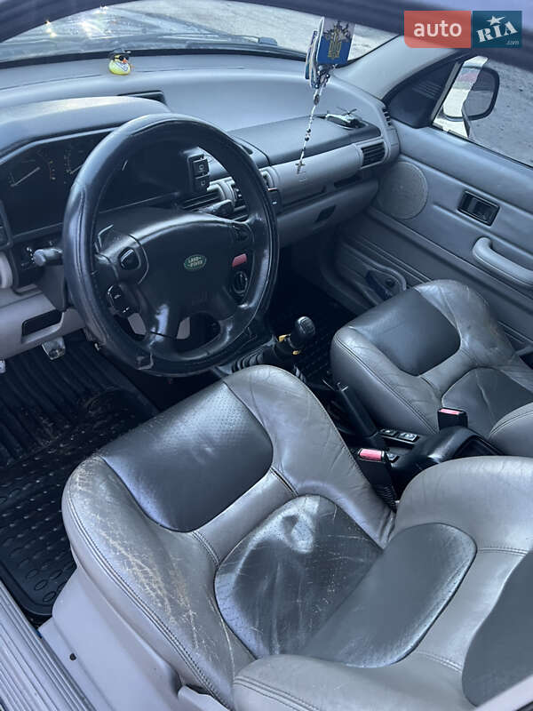 Внедорожник / Кроссовер Land Rover Freelander 2001 в Городке