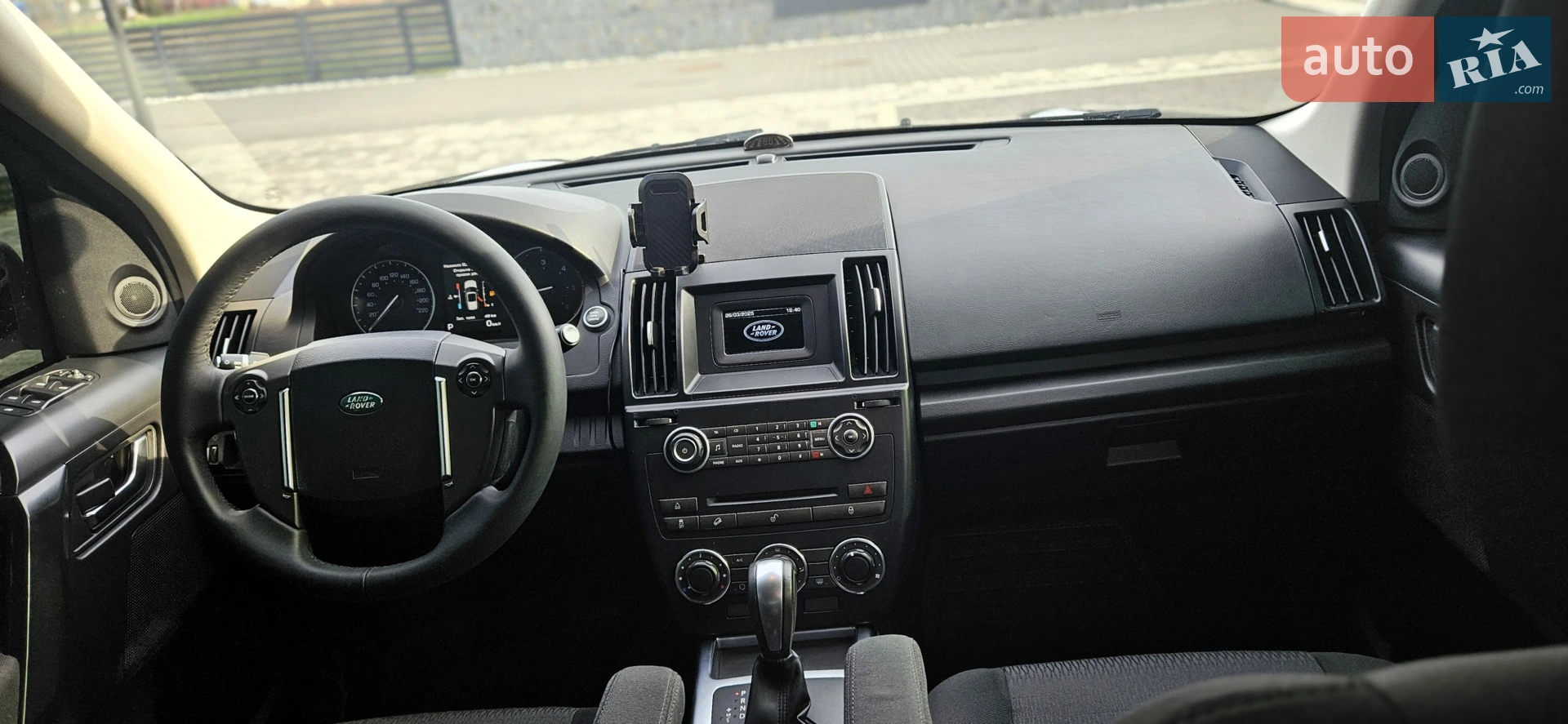 2014 Land Rover Freelander - мініатюра 31
